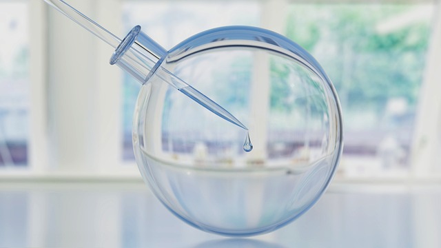 聚氨酯涂料高效觸變劑與其他流變助劑的協(xié)同作用研究，旨在構(gòu)建平衡流平與抗流掛性能的涂料體系。